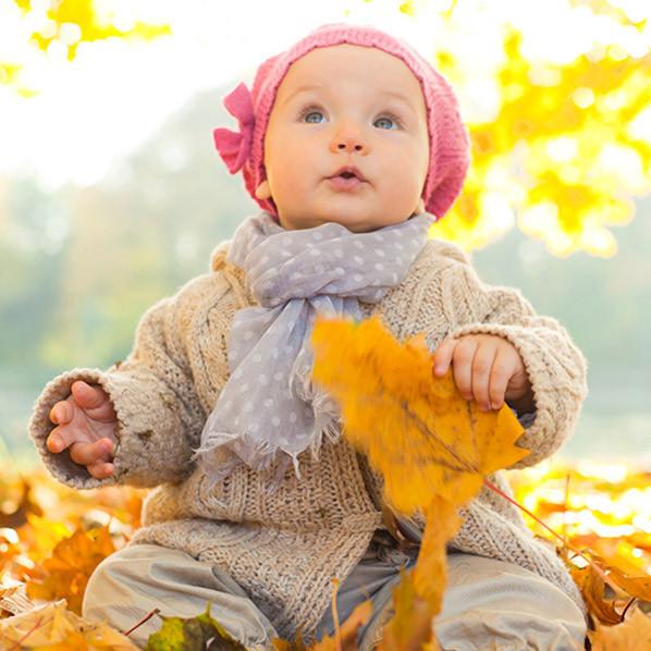 Top Five Must-Haves For Fall Babywearing